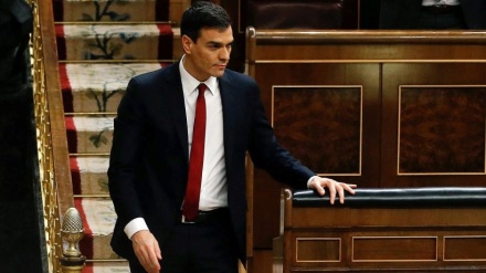 Medio PSOE intenta poner fin a la «locura» de Sánchez