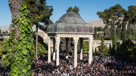 Inicio de Año Nuevo Persa, Noruz en Hafezie de ciudad Shiraz(sur de Irán)