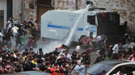 Turchia: bomba d'avanti alla sede polizia a Gazantep, 1 morto e diversi feriti