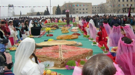 イランの隣国アゼルバイジャンで、ノウルーズの祝祭が実施