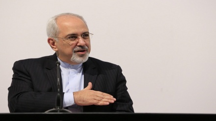 Zarif: Për krizën siriane nuk ka rrugëzgjidhje ushtarake