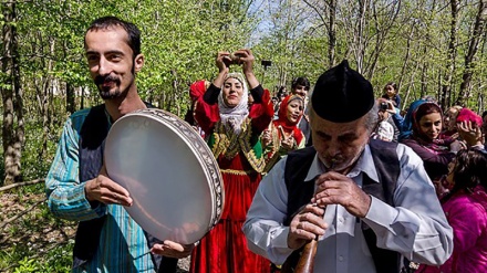 Los viajeros de Noruz en  Gilán