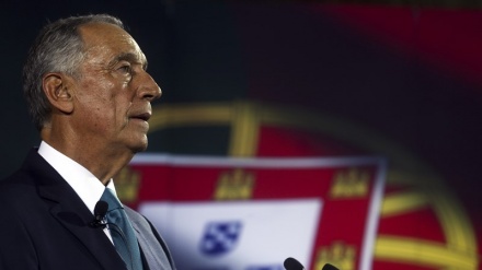 Presidente de Portugal vai encontrar-se a sós com Fidel Castro