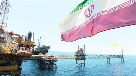 Iran says ready to join oil freeze plan