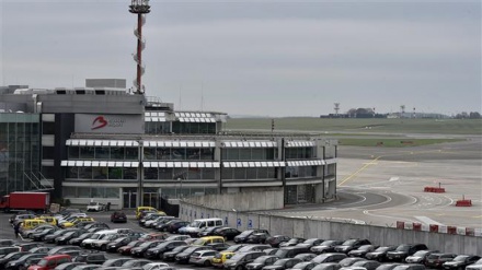 Air traffic controllers continue strike at Brussels Airport