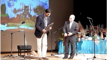 日本在住イラン人フォトジャーナリストが表彰