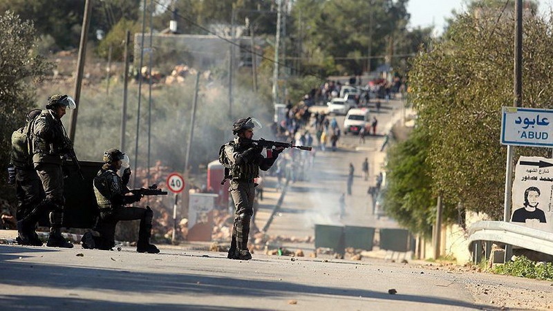イスラエル軍がパレスチナ居住区を攻撃

