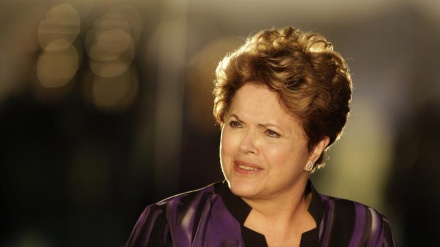 巴西政府反对党领导人因贪腐接受调查