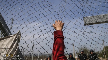 Slovacchia: polizia di confine spara contro auto di migranti