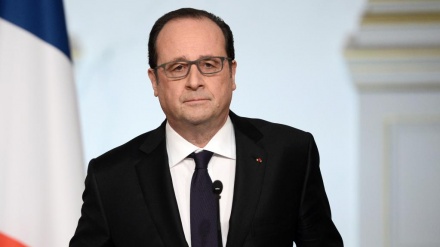 Francia: Hollande, non cedo su riforma lavoro