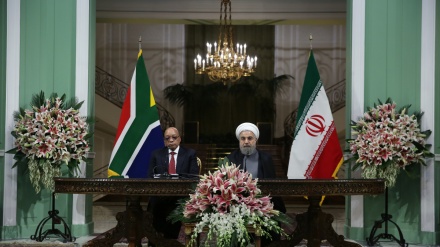 南アフリカ大統領がイラン訪問、政府高官と会談