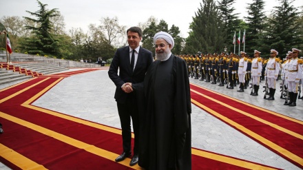 Presidente Rouhani acolhe Primeiro-ministro italiano  