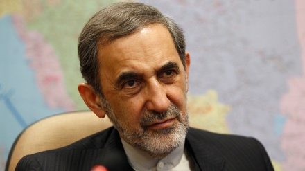 Velayete: İrak halkı kanunsuzluklar karşısında durmakta