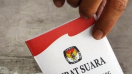 Merentang Takdir Pemilu