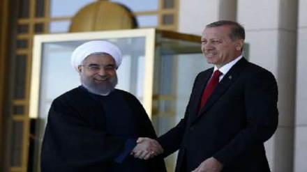 Mtazamo wa Rais Rouhani kuhusu jukumu la Iran na Uturuki katika usalama wa kieneo