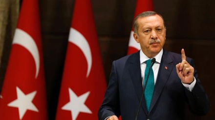 Turchia, Erdogan: spetta al parlamento decidere su pena di morte