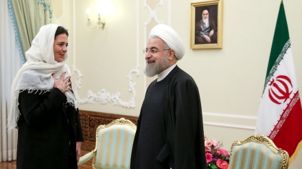 Presidente do Irã se reúne com Presidente do Senado belga