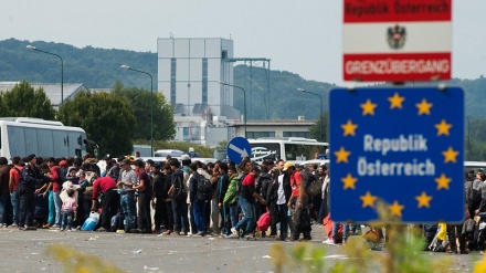 אוסטריה: המדיניות כלפי מהגרים לא תשתנה בזמן הקרוב