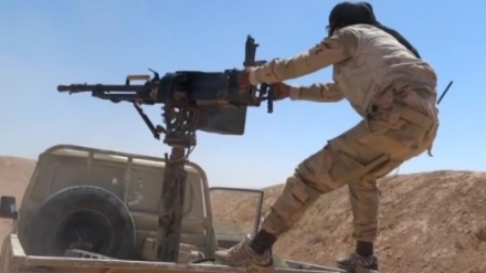 Teröristler Halep'te sivilleri hedef aldı 