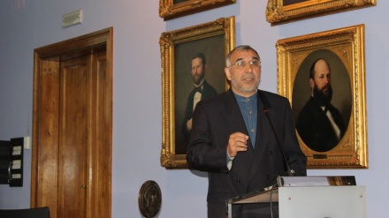 Сотрудничество Ирана по распространению фарси в Турции