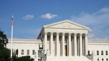 アメリカ元上院議員、アメリカ最高裁のイランに対する判決を非難