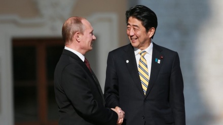 日本首相がロシア大統領とまもなく会談