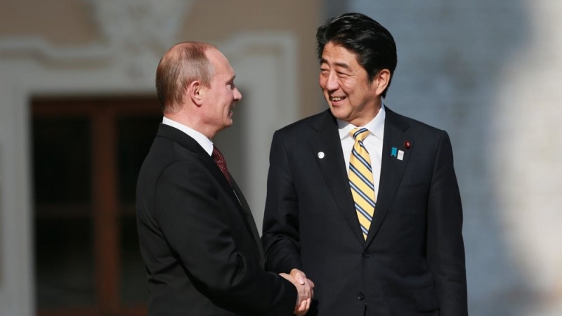 日本首相がロシア大統領とまもなく会談