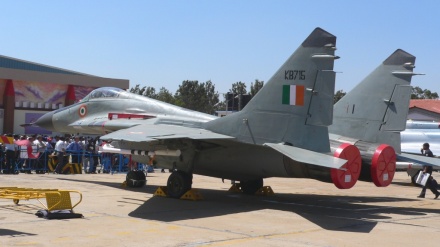 India Gantikan Jet Tempur Inggris dengan Buatan Rusia   