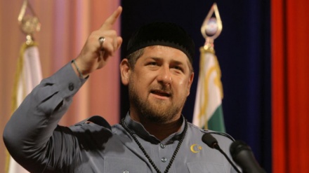 Kadyrov: Presiden Ukraina Boneka Tangan Barat 