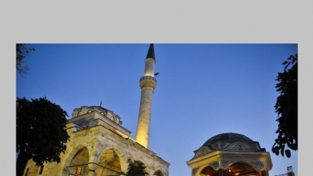 Bosnia, riaperta Ferhadija, la moschea della speranza