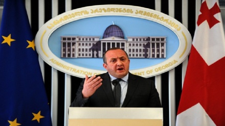 נשיא גאורגיה: לא אתמוך באישור נישואים חד-מיניים 