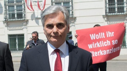 Austria, si dimette il cancelliere Faymann