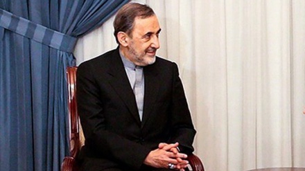 イラン最高指導者顧問、「イスラム世界はバーレーンの聖職者の市民権剥奪に抗議」