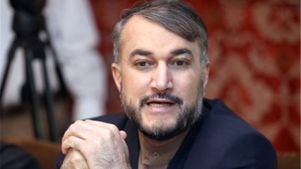 イラン外務次官、「シリアはテロ対策の先駆者」