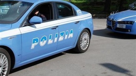 Italia, urla: 'Ho una bomba a bordo'