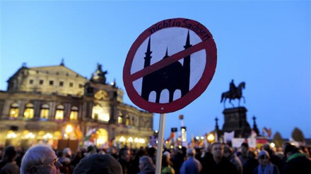 アメリカでイスラム敵対拡大が意図的に支持