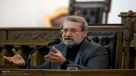 Larijani: Irak harus Pertahankan Integritas Teritorialnya