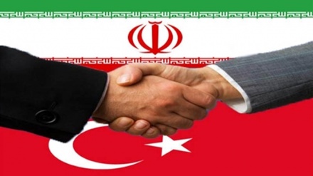 Türkiye-İran ilişkileri tüm alanlarda gelişmelidir