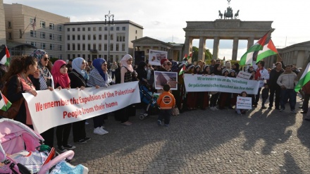 Protesta anti-amerikane në Berlin