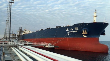 Иранның мұнай тасушы кемелері Еуропаның порттарына оралды