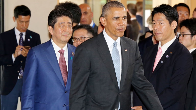 Obama, Hiroşima'da protesto edildi