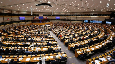 Il Parlamento europeo denuncia persecuzione dei musulmani Rohingya in Myanmar