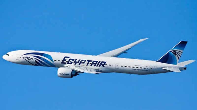 Fonte forense egípcia admite explosão no avião da EgyptAir