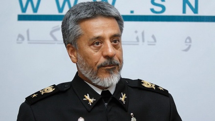 イラン海軍司令官が、防衛計画の継続を強調