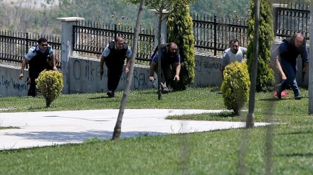 İstanbul'da sol gruba baskın düzenlendi