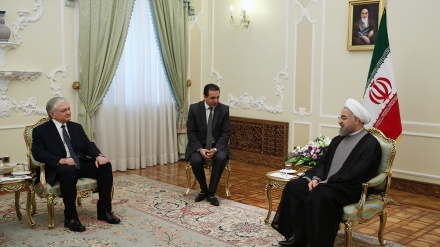 Presidente do Irã:  Expansão e consolidação dos laços entre Teerã - Yerevan vontades de duas nações