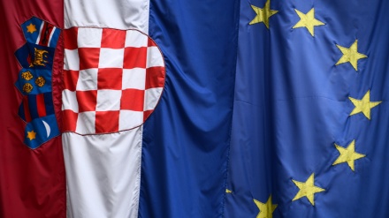 Kroacia merr kryesinë e Bashkimit Evropian