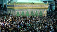Warga Iran di peringatan hari wafat Imam Khomeini ra