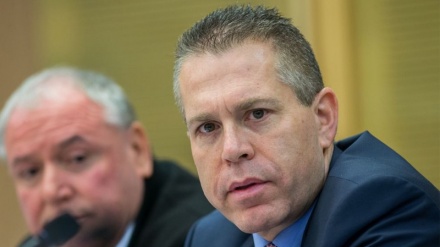 Siyonist rejim bakanı İngiltere insan hakları aktivistlerini tehdit etti