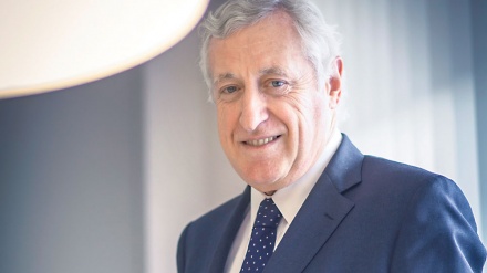 Trump Ingin Eropa tetap Bergantung pada Senjata AS